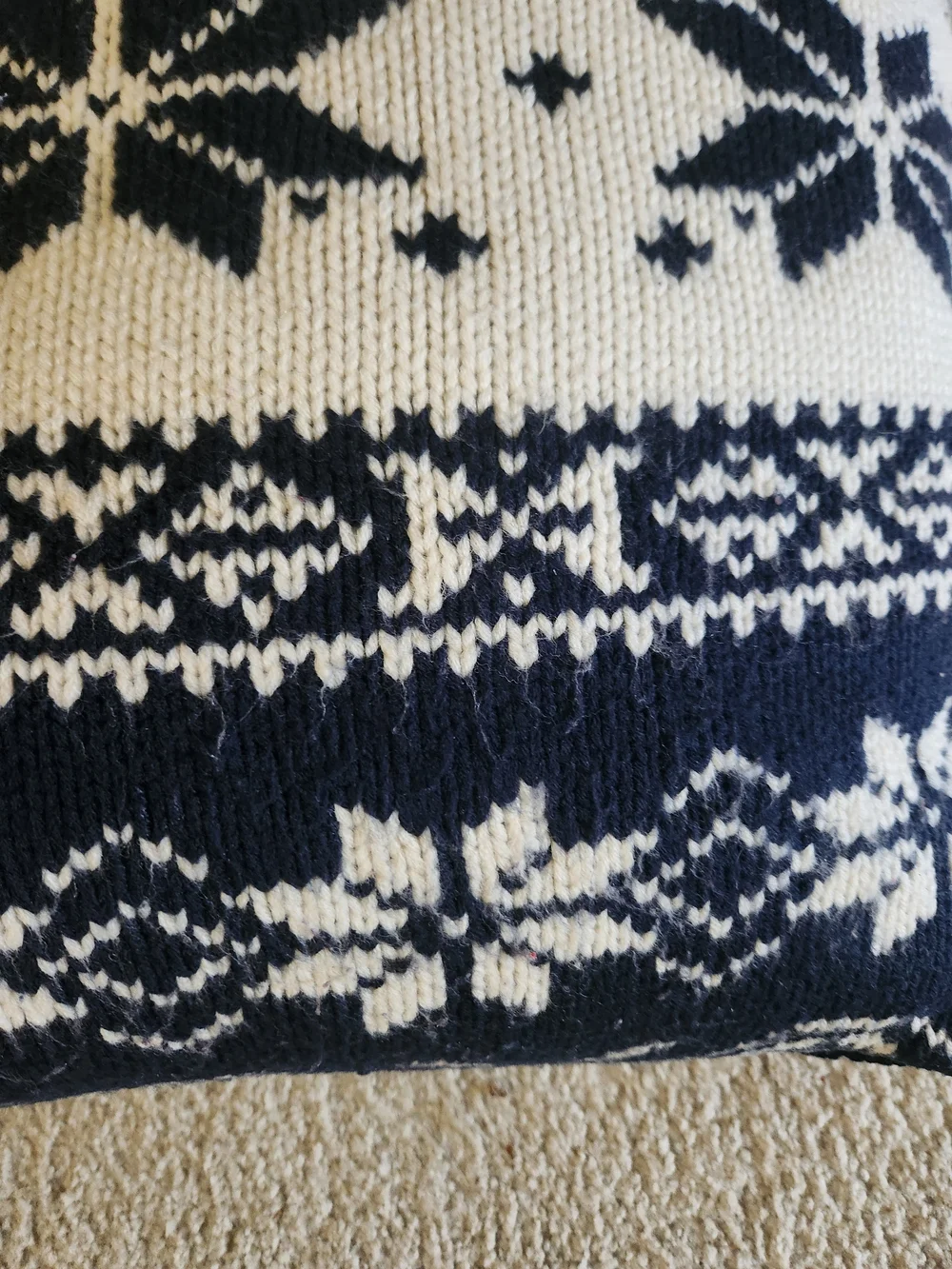 2 Cozy Blue & White Snowflake Knit Throw Pillows - Ralph Lauren Brynden knit